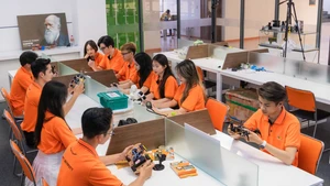 Étudiants de l'Université FPT en cours. Photo : VNA