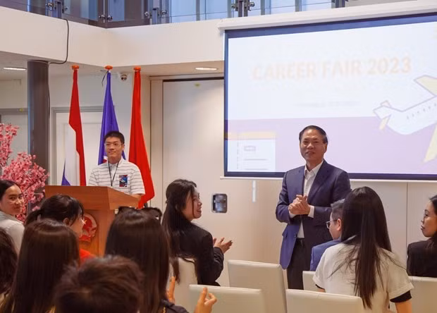 L'ambassadeur du Vietnam aux Pays-Bas, Pham Viêt Anh. Photo : VNA.