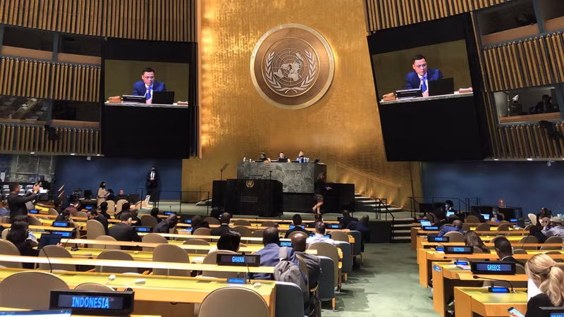 L’ambassadeur vietnamien Dang Hoang Giang, représentant permanent du Vietnam auprès de l’ONU, préside l’ouverture du débat général. Photo : baoquocte.
