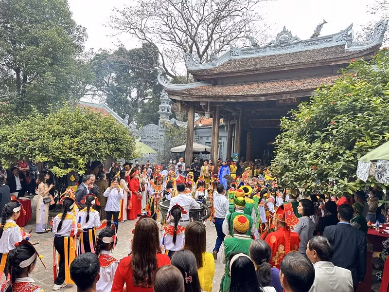 La fête Chu Dông Tu — Tiên Dung est organisée pendant trois jours, du 10e au 12e jour du deuxième mois lunaire. Photo : thoidai.com.vn