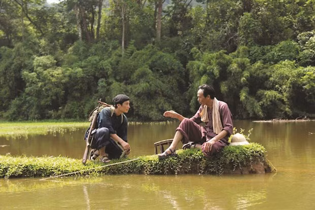 Une scène de "Nhà tiên tri" (Le prophète), un film sur le Président Hô Chi Minh projeté pendant la Semaine du film à Hanoï. Photo : DA/CVN.