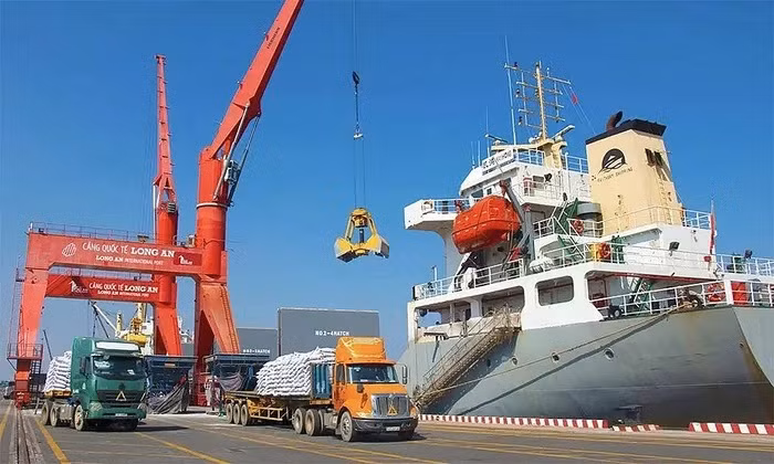 Le port international de Long An choisit la logistique verte comme critère de développement. Photo : Nguyen Le.