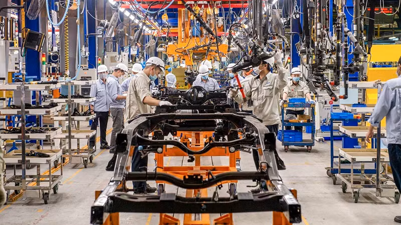 Selon S&amp;P, avec une économie macroéconomique stable et de plus en plus diversifiée, le Vietnam continue d’être une destination attrayante pour les investissements étrangers. Photo : VNE.