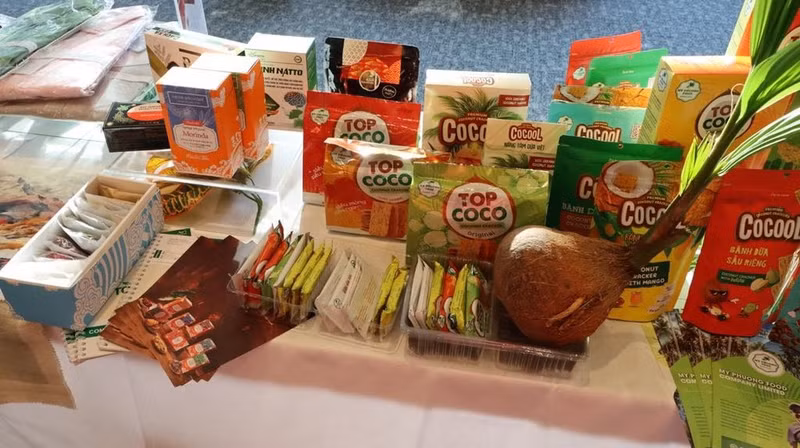Des produits vietnamiens présenté au Forum. Des produits vietnamiens présenté au Forum.
