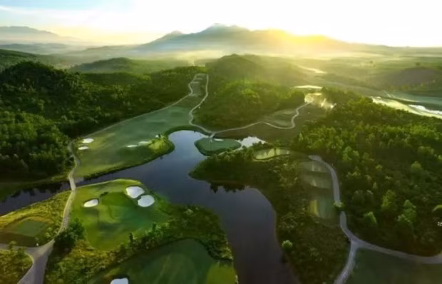 Au club de golf Ba Na Hills. Photo : Drift Travel Magazine. 