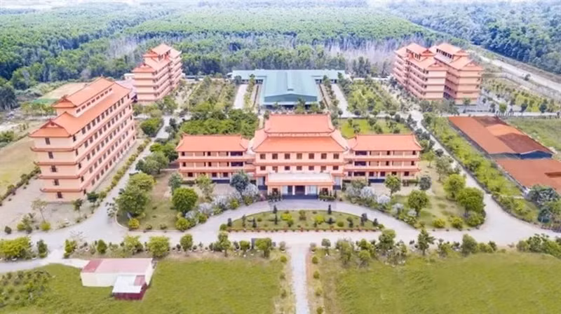 Le campus de l'Académie bouddhiste du Vietnam, dans le district de Binh Chanh, servira de lieu officiel pour les cérémonies d'ouverture et de clôture du Vesak 2025. Photo : VGP.