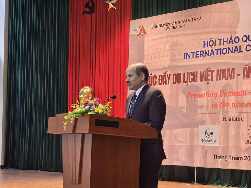 L'ambassadeur de l'Inde au Vietnam, Sandeep Arya, a hautement apprécié le potentiel touristique des deux pays. Photo : KTDT. L'ambassadeur de l'Inde au Vietnam, Sandeep Arya, a hautement apprécié le potentiel touristique des deux pays. Photo : KTDT.