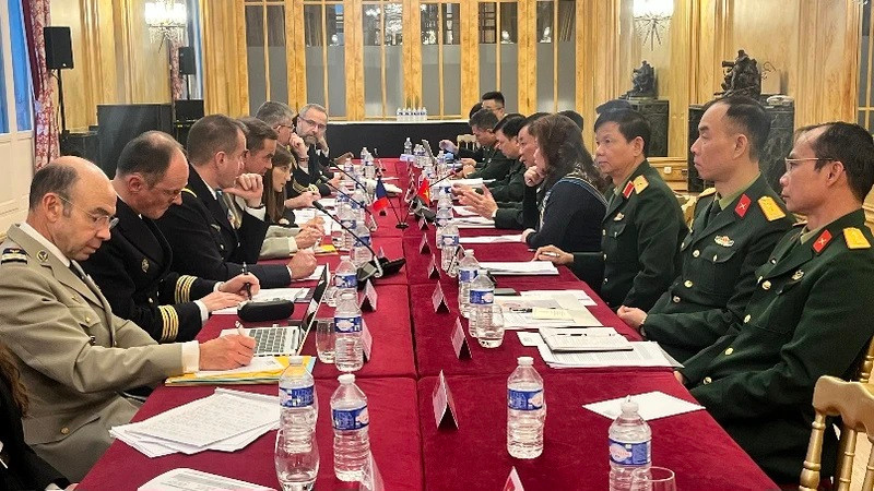 Vue générale du troisième dialogue de stratégie et de coopération de défense Vietnam - France. Photo : NDEL.