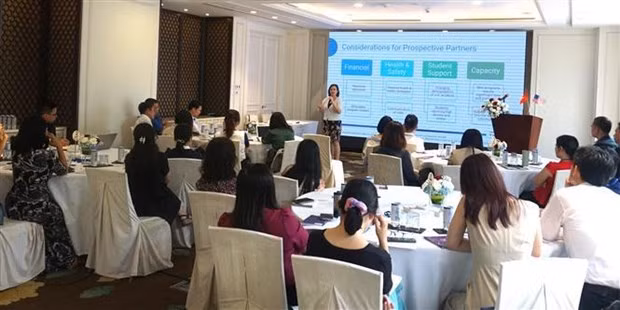 Les participants au séminaire. Photo : VNA.