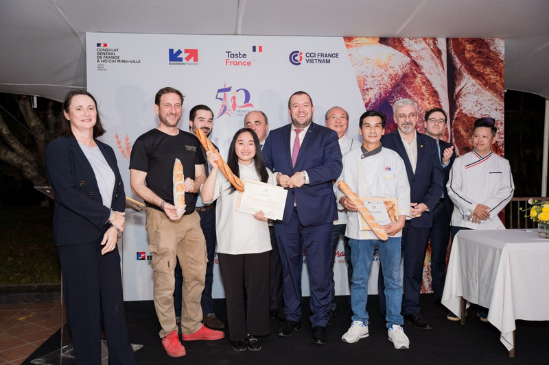 Les gagnants du concours auront l’opportunité de participer à un stage de formation à la fabrication de pain au centre de boulangerie Lesaffre à Singapour. Photo : thoidai.com.vn
