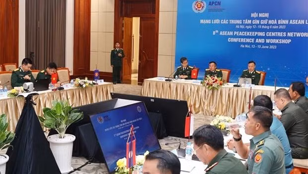 La 8e conférence du réseau des centres de maintien de la paix de l'ASEAN au Vietnam se déroule du 13 au 15 juin. Photo : VNA