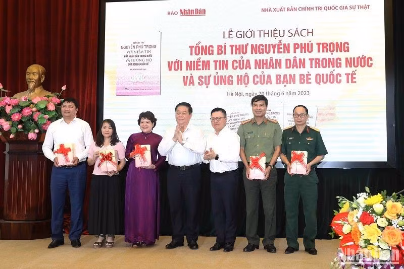 Photo : Journal Nhân Dân.