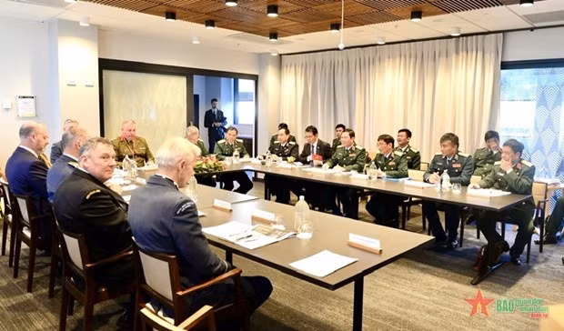 Lors de l'entretien. Photo : qdnd.vn