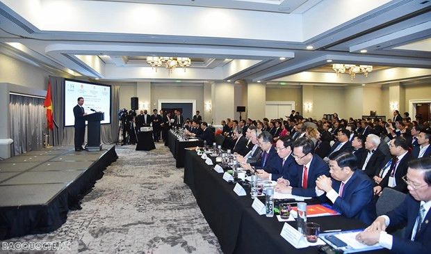 Le Président Vo Van Thuong prend la parole lors de l'événement. Photo: baoquocte.vn