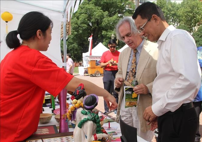 Le stand vietnamien lors de la foire. Photo : VNA.