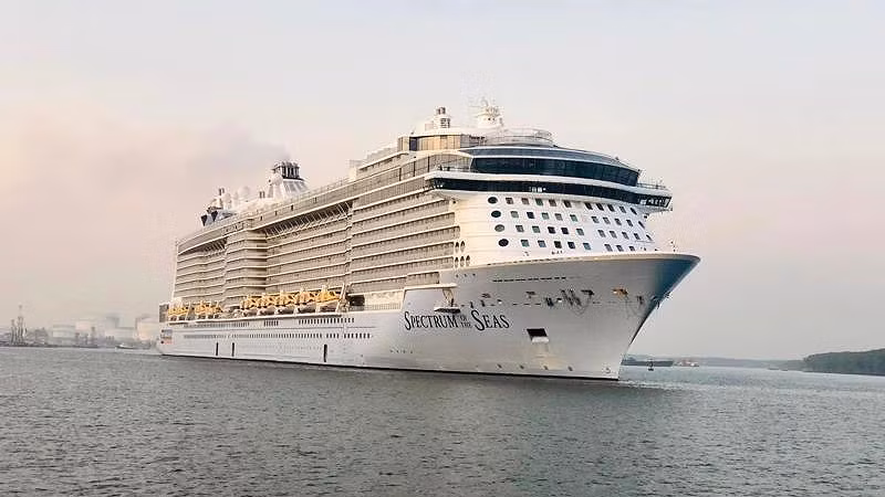 Spectrum of the Seas au port de Nha Trang. Photo : NDEL.