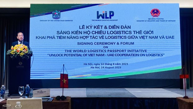 Trân Quang Huy, directeur du département des marchés d'Asie-Afrique, ministère de l'Industrie et du Commerce, lors de l'événement. Photo : VNA.