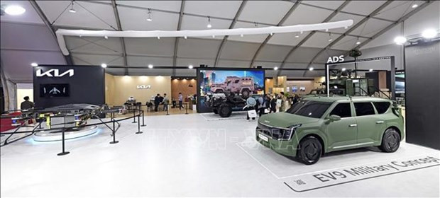 Le stand de Kia Corp au Salon de l'aérospatiale et de la défense de Séoul 2023. Photo : YONHAP/VNA