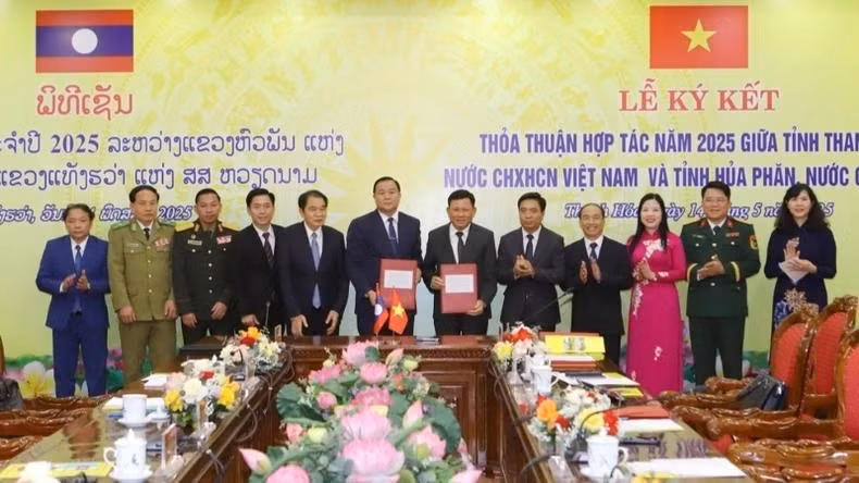 Thanh Hoa et Hua Phan ont signé un accord de coopération en 2025. Photo : NDEL.