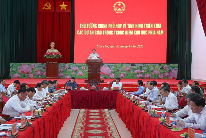 Le Premier ministre Pham Minh Chinh s'exprime lors de l'événement. Photo : VNA.