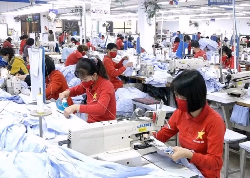 Dans une usine de textiles et de vêtements. Photo: Vneconomy
