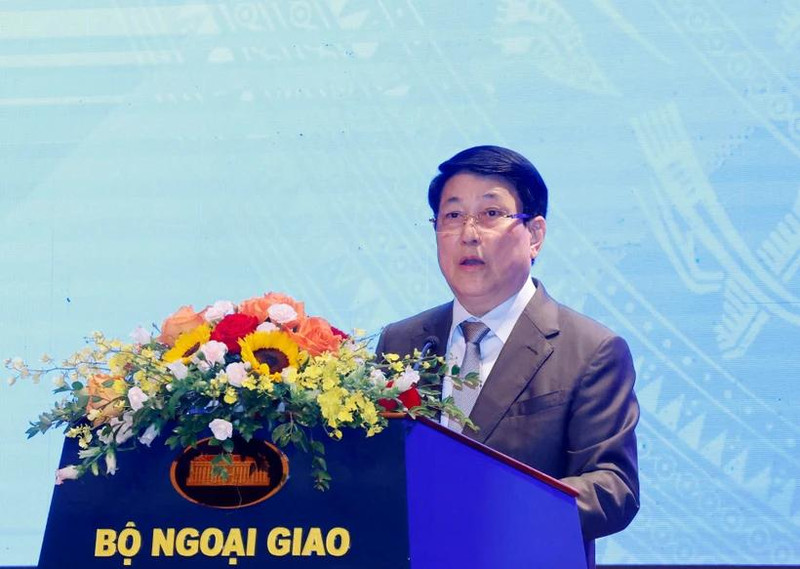 Le président Luong Cuong s’exprime lors du séminaire international, à Hanoi, le 23 avril. Photo : VNA