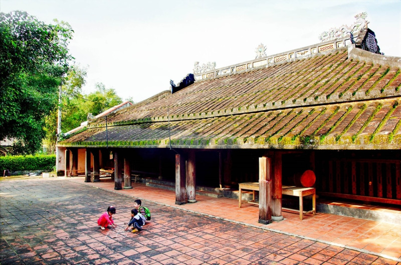 Maison communale de Chiên Dan (Quang Nam), un ouvrage avec la participation des artisans du village de Van Hà. Photo : Phuong Thao.
