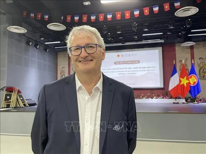 Eric Coudray, professeur d’histoire-géographie à Annecy, spécialiste de la guerre d’Indochine et docteur en histoire contemporaine de l’Université Paul-Valéry Montpellier. Photo : VNA.