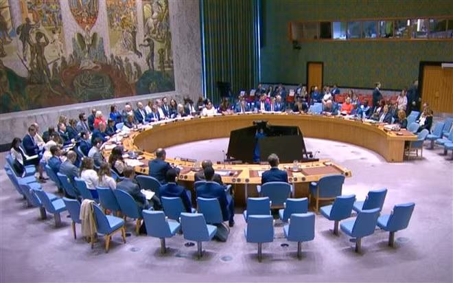 Panorama du débat ouvert. Photo : VNA.