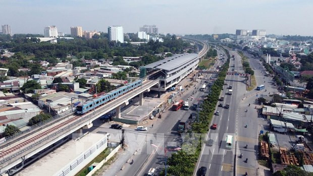 Section surélevée de la ligne de métro N°1 Bên Thành - Suôi Tiên. Photo : VNA.