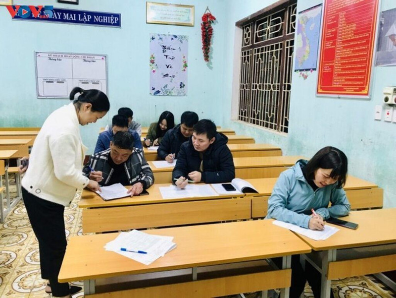 Une classe de langues ethniques à Lang Son. Photo : VOV.