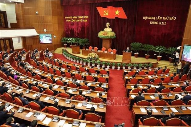 Séance de clôture du 6e Plénum du 13e Comité central du Parti communiste du Vietnam. Photo : VNA. 