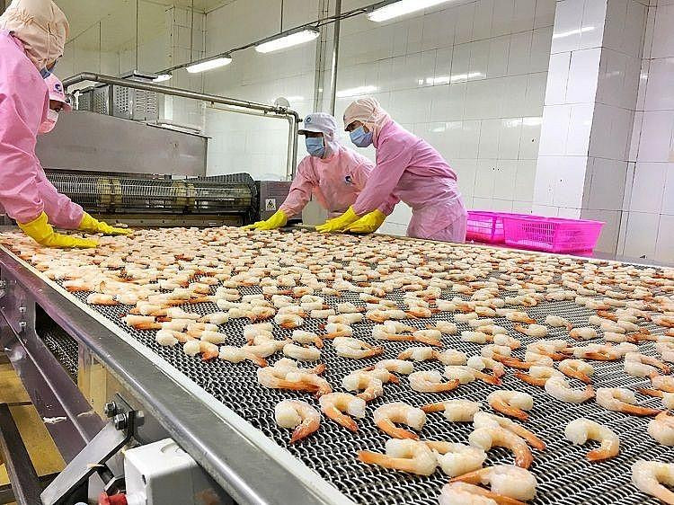 En 2021, le chiffre d’affaires commercial entre le Vietnam et le Cambodge a atteint 9,54 milliards de dollars. Photo : baoquocte.vn