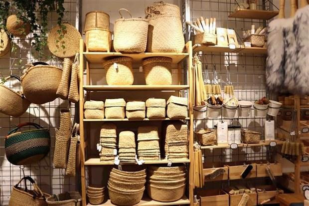 Au magasin de meubles éco-responsables "Dille & Kamille". Photo: VNA