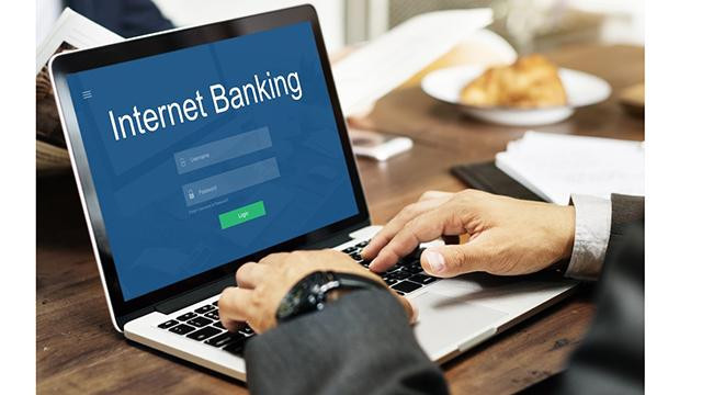Les services bancaires numériques sont largement popularisés au Vietnam. Photo : thoidai.com.vn.