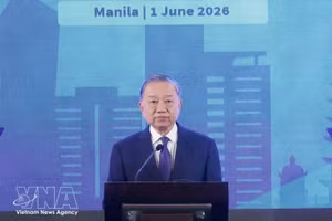 Le secrétaire général du Parti communiste du Vietnam et président de la République, To Lam, s'exprime lors du forum. Photo : VNA.