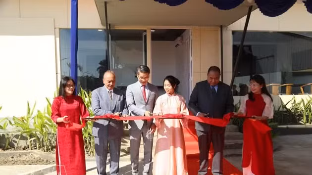 L'ambassade du Vietnam au Timor-Leste a inauguré, le 15 juillet à Dili, son nouveau siège. Photo : VNA.