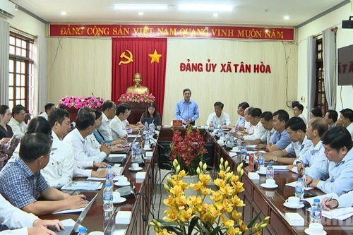 La vue générale de la séance de travail. Photo : nhandan.vn