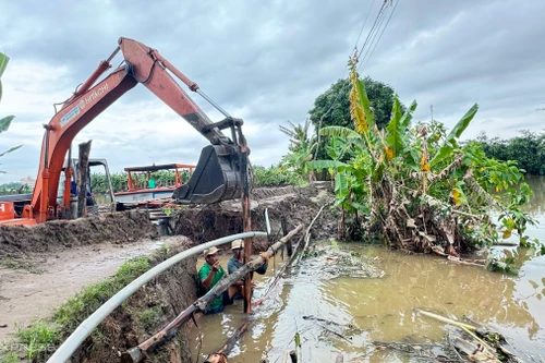 marée exceptionnelle a également provoqué des inondations dans plusieurs zones de Can Tho. Photo : vnexpress.net