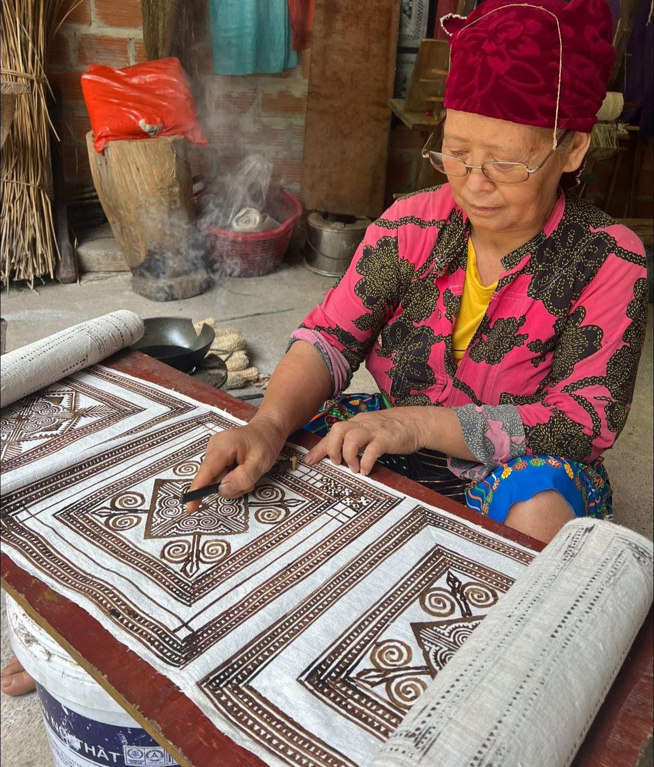 Du village h’mong au monde, le chanvre franchit les frontières. Photo : Hemp Hmong Vietnam. hemp-hmong-vietnam-1.jpg