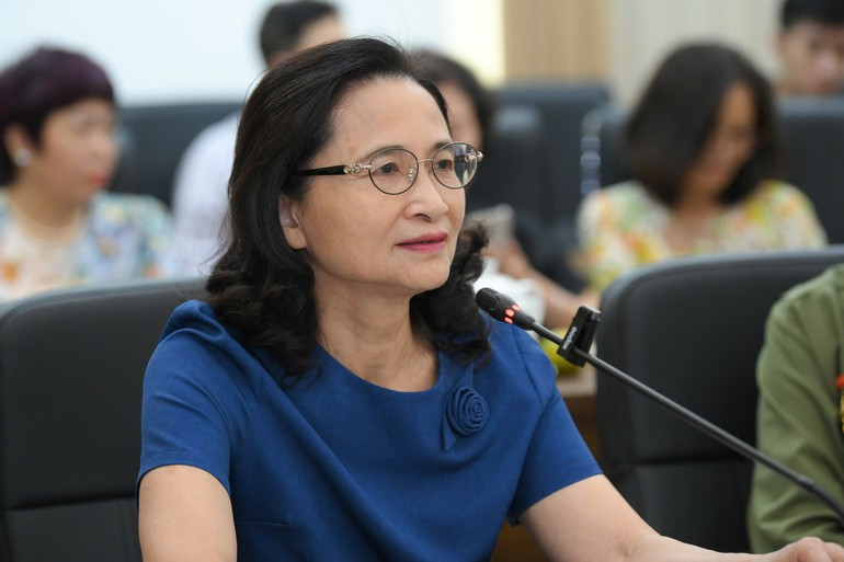 Mme Nguyen Phuong Trung, fille du général Nguyen Quyet, ancien secrétaire du Comité du Parti de Hanoï et membre militaire du Comité de l’Insurrection de Hanoï. Photo : NDEL. image-7.jpg