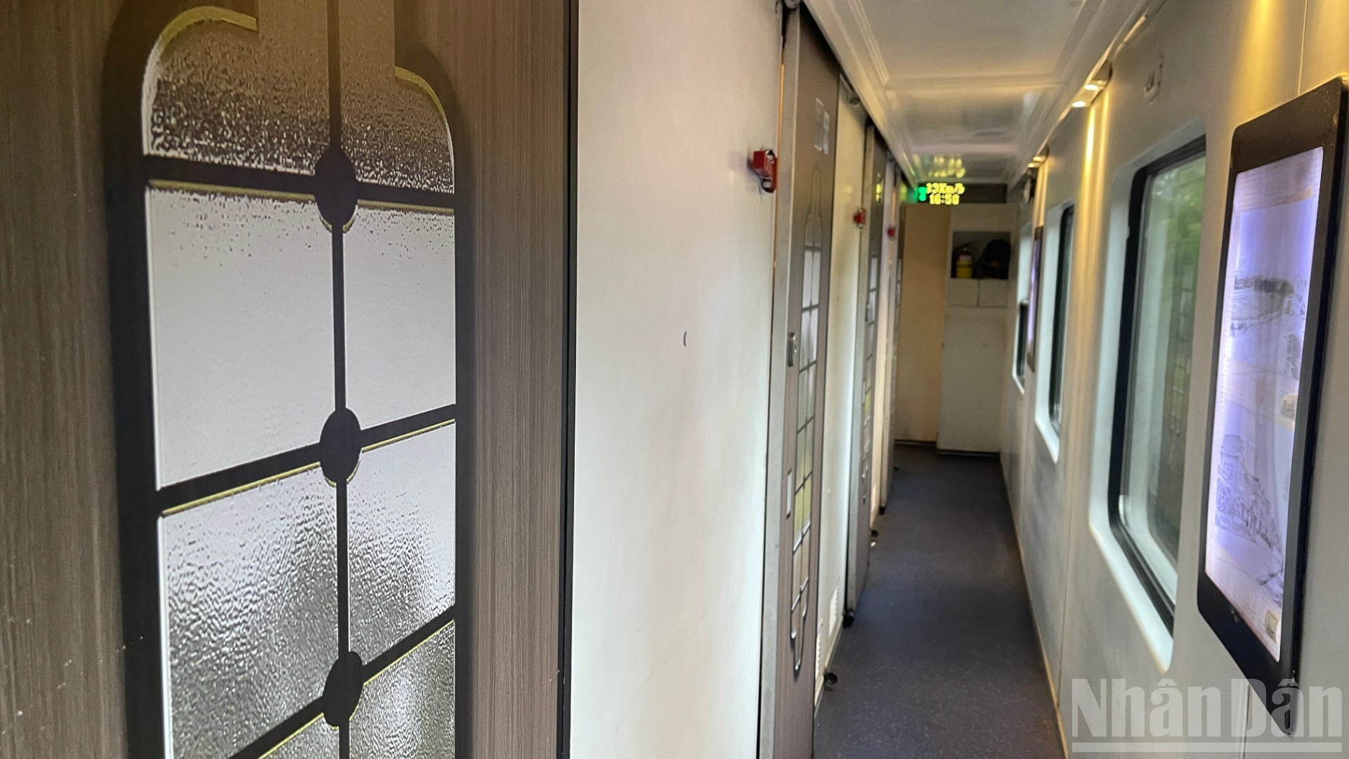 La décoration intérieure du train crée une atmosphère apaisante pour les voyageurs. Photo : NDEL. image-2.jpg