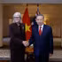 Le secrétaire général du Parti communiste du Vietnam et président de la République, Tô Lâm, et la gouverneure générale d'Australie Sam Mostyn, lors de la cérémonie d'accueil, à Canberra, 11 août 2026, à Canberra. Photo : VNA.