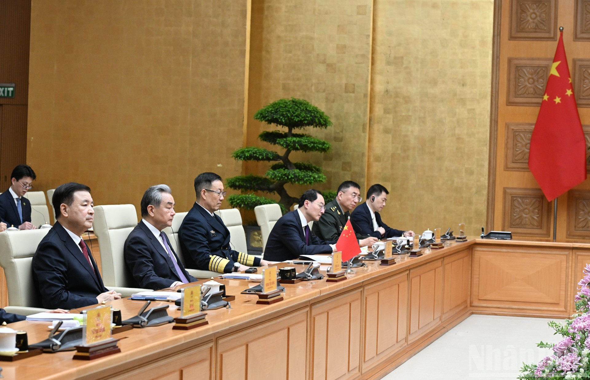 Chinese delegation meeting
