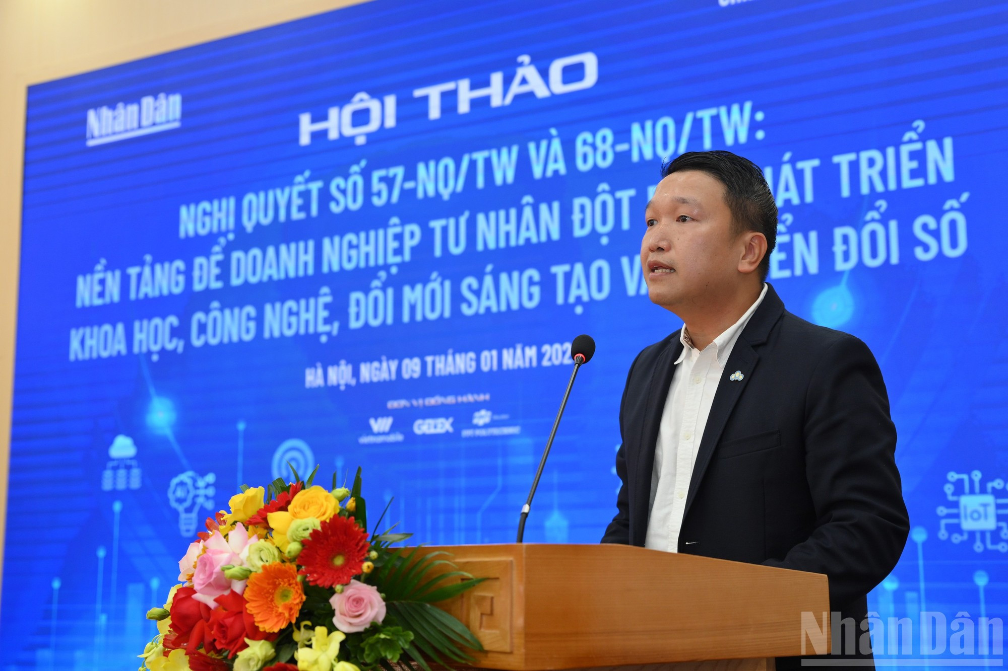Dang Tung Son, vice-président senior et directeur de la stratégie du groupe technologique CMC, a formulé plusieurs recommandations afin de permettre aux entreprises technologiques vietnamiennes d’accélérer leur développement en 2026.