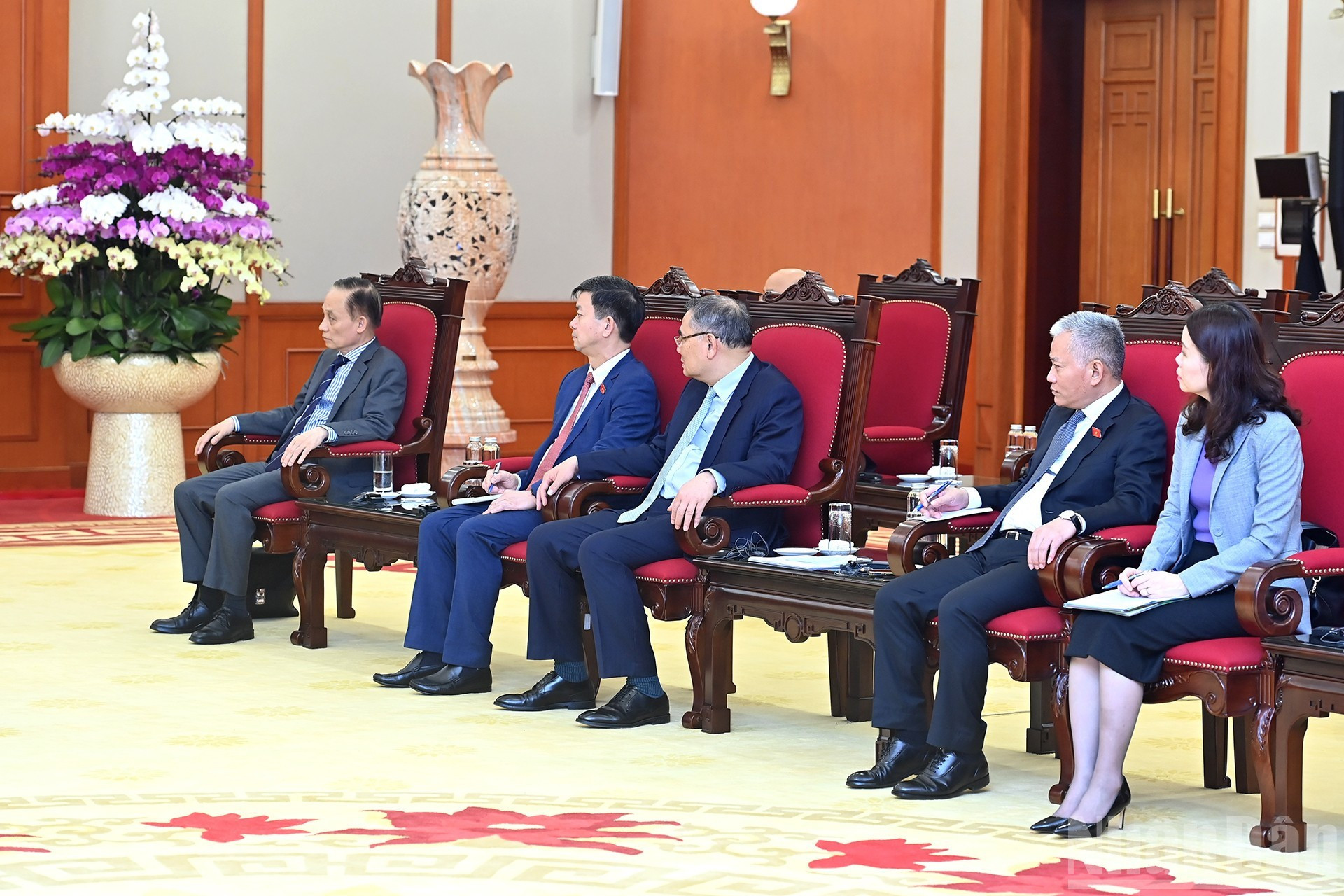 Les délégués vietnamiens présents à la rencontre. 5.jpg