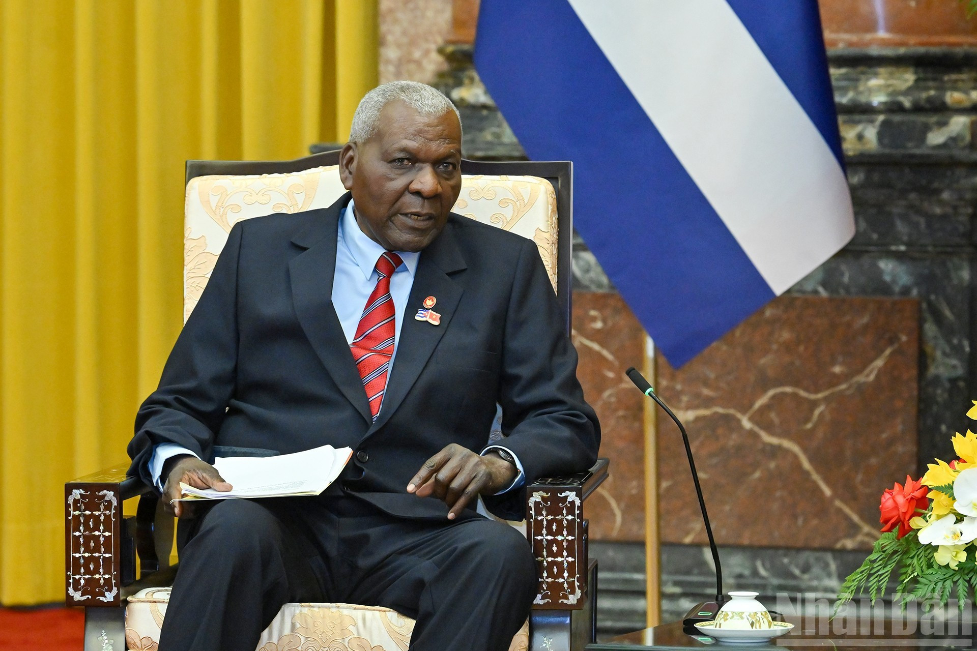 Le président de l’Assemblée nationale de Cuba Esteban Lazo Hernandez s’exprime lors de la rencontre. 5.jpg