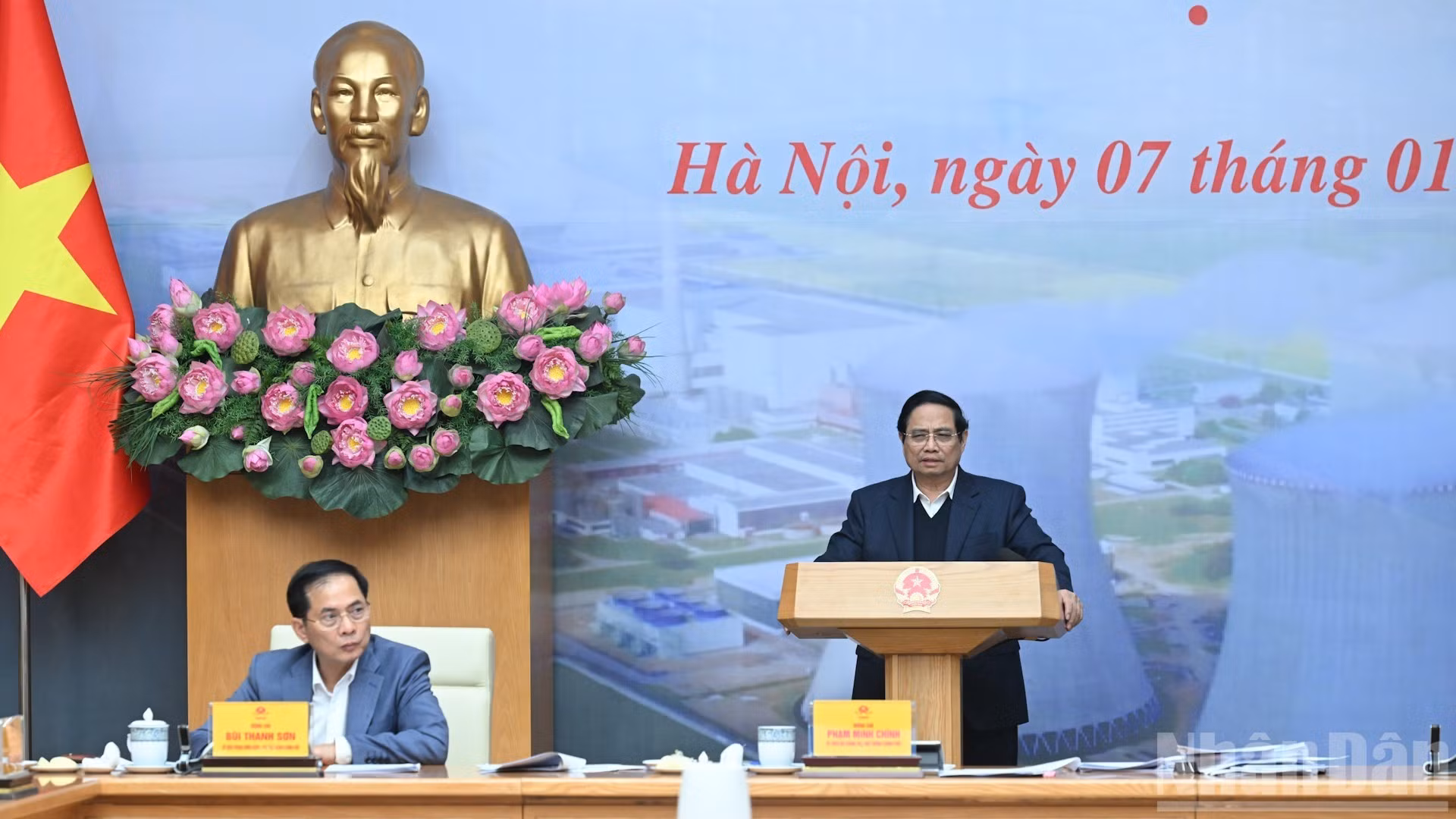 [EN IMAGES] : Le Premier ministre Pham Minh Chinh préside la 4ᵉ réunion du Comité de pilotage pour la construction de centrales nucléaires