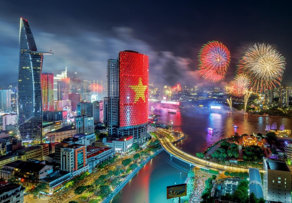 La photo « Montagnes et rivières scintillantes » est primé lors du deuxième prix de photo et de clips vidéo “La technologie avec le cœur&quot;, organisé conjointement par la VNA et Viettel. Photo : Comité d&apos;organisation