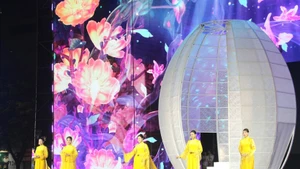 Ouverture du 12e Festival de l’ao dai de Ho Chi Minh-Ville Photo : VNA.